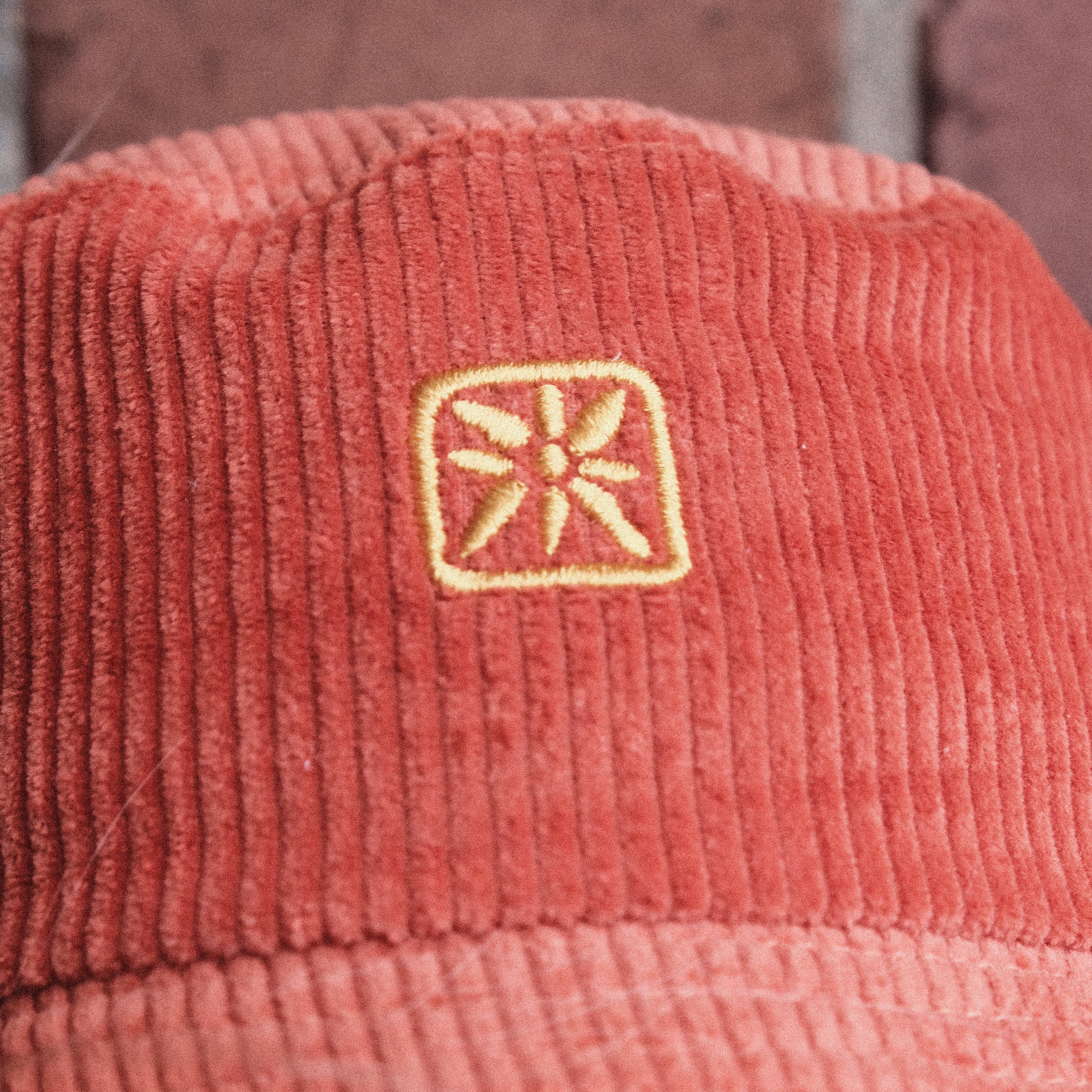 SUNFLOWER HAT CORAL - mijosurf